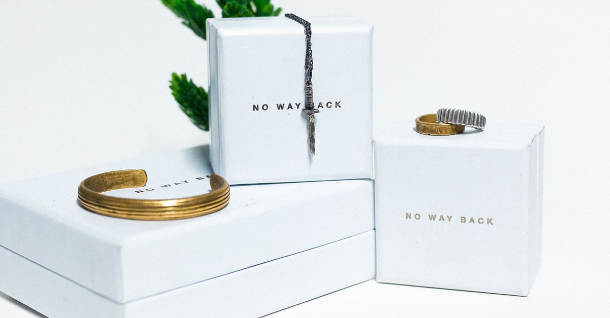 Knowing Your Sizes: Rings, Bracelets, and Necklaces