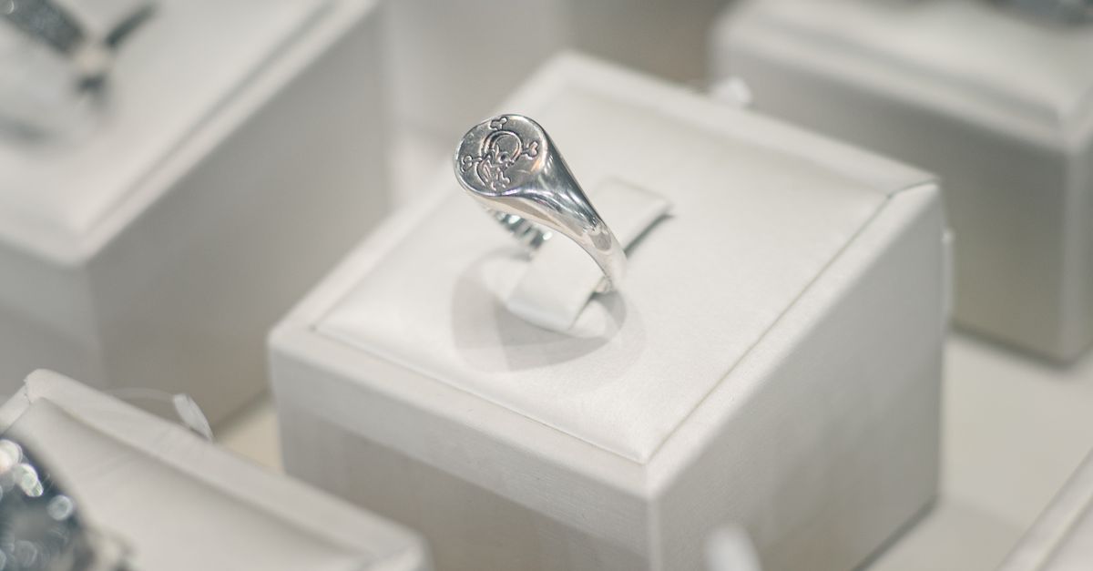 Support Local: Best Markets for Artisan Jewellery in Brisbane