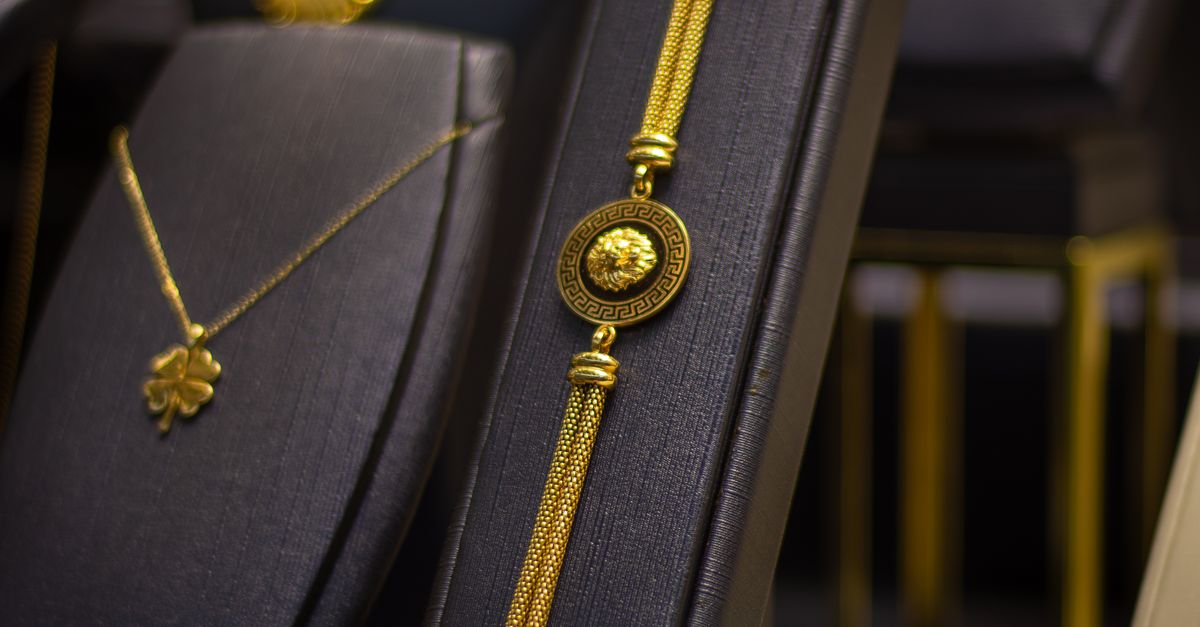 The Role of Brand Reputation in jewellery Shopping